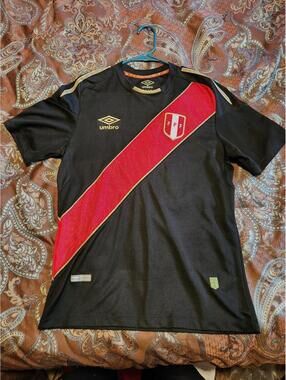Very Rare Peru 2018/2019 Cubillas Special Edition Black Soccer Jersey Size M
